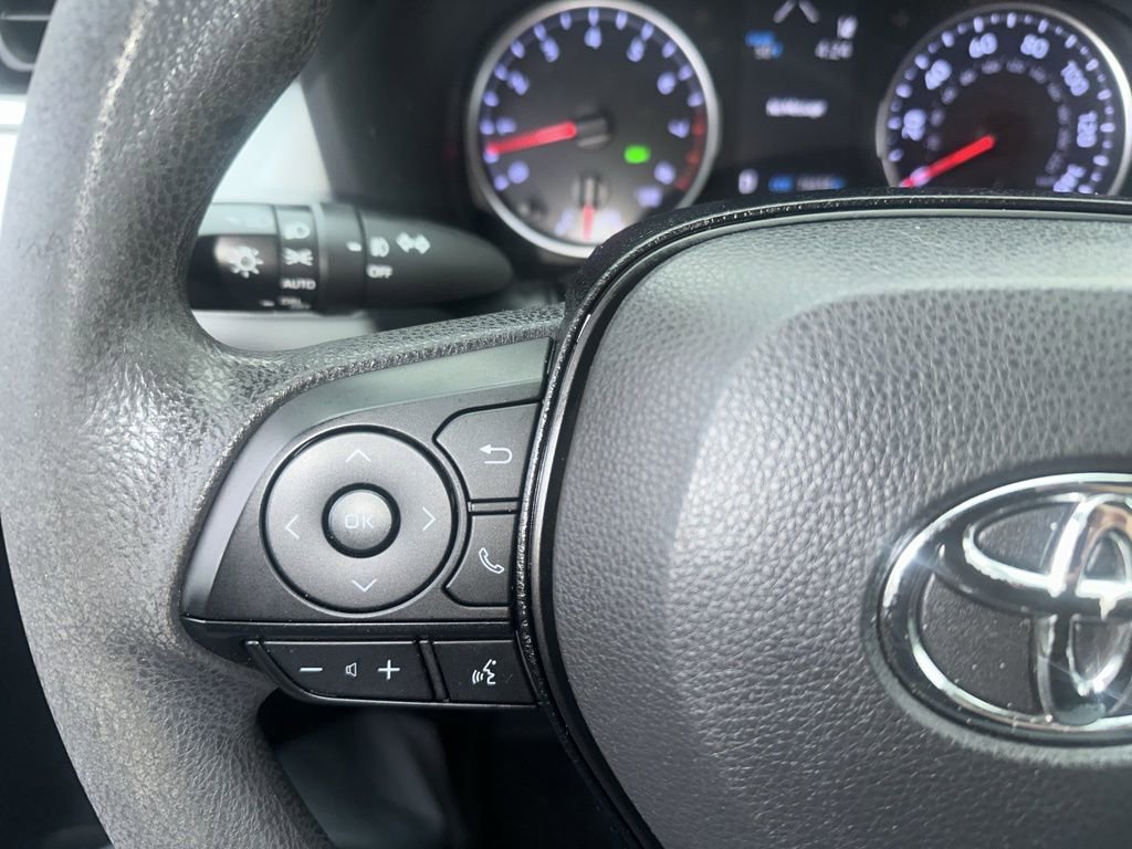 Used 2020 Toyota RAV4 XLE w/ All Weather Liner Package image 23