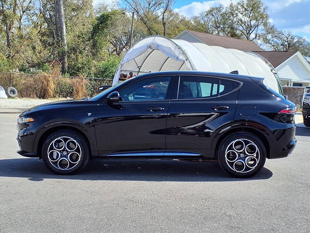 Used 2024 Alfa Romeo Tonale Ti image 4