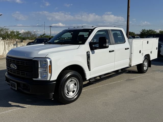 Used 2024 Ford F350 XL RWD image 16