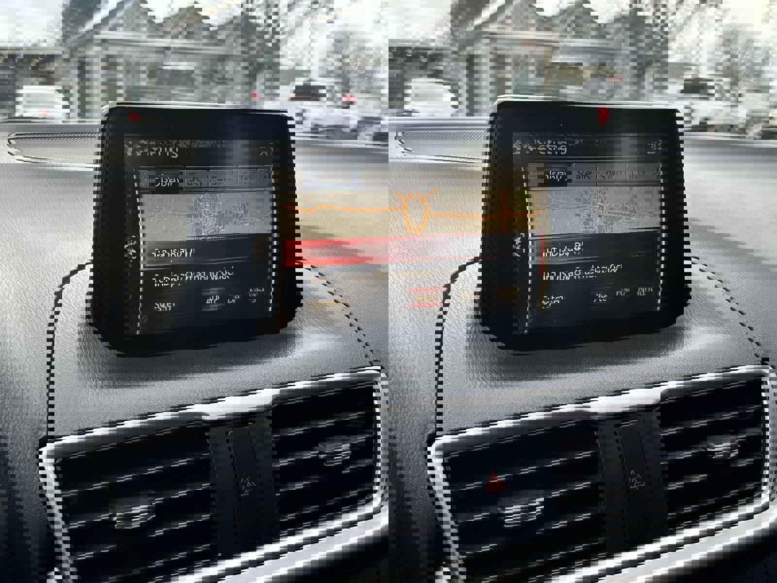 Used 2018 MAZDA MAZDA3 Touring image 20