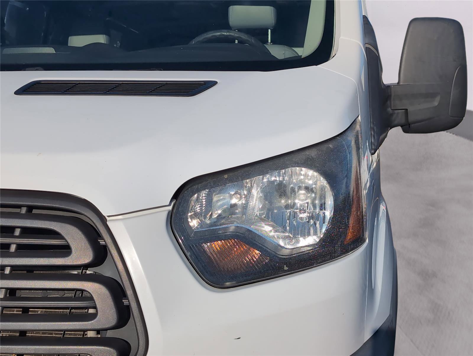 Used 2017 Ford Transit 250 130 Low Roof image 13