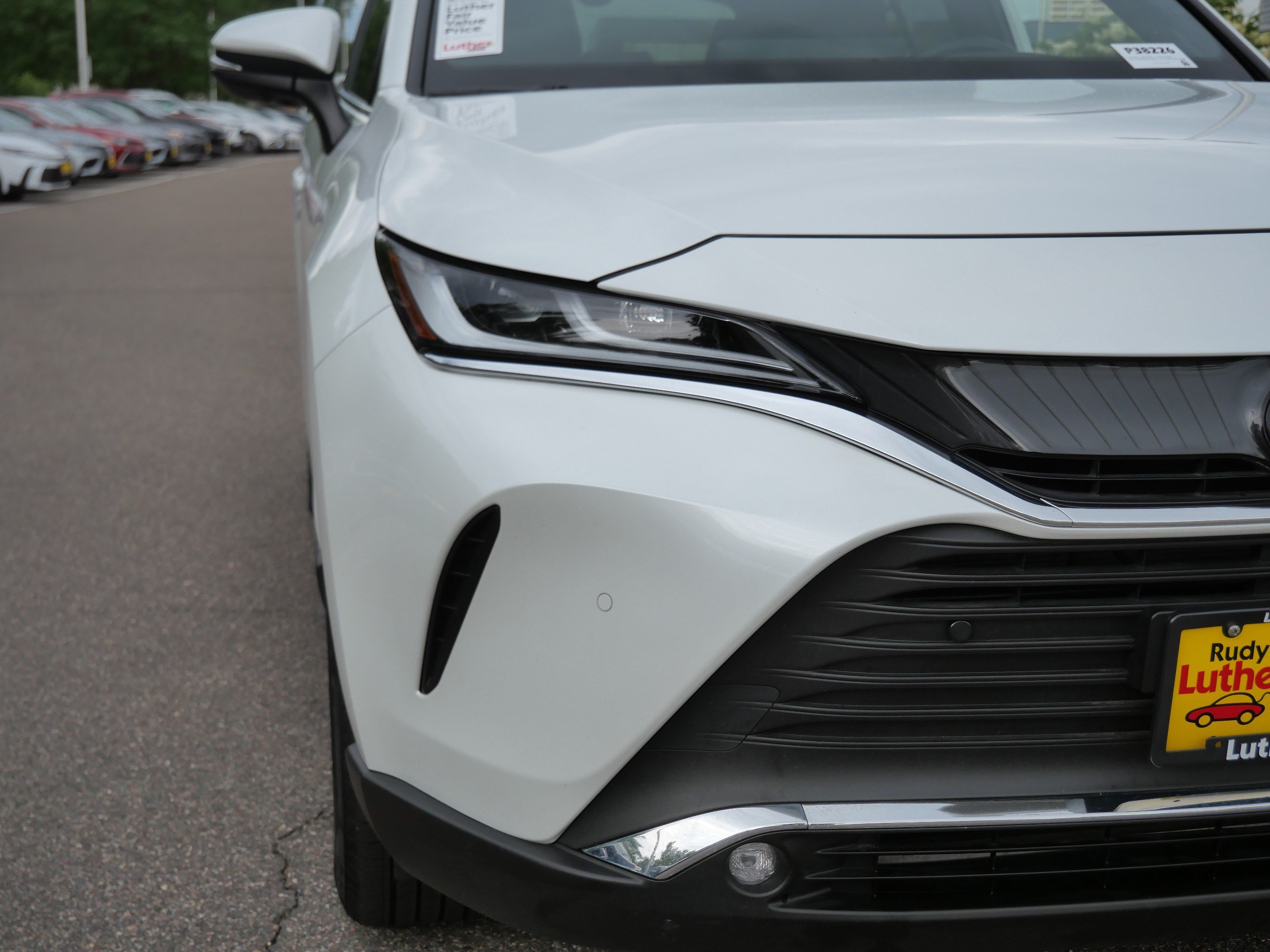 Certified 2023 Toyota Venza Limited AWD/4WD image 17