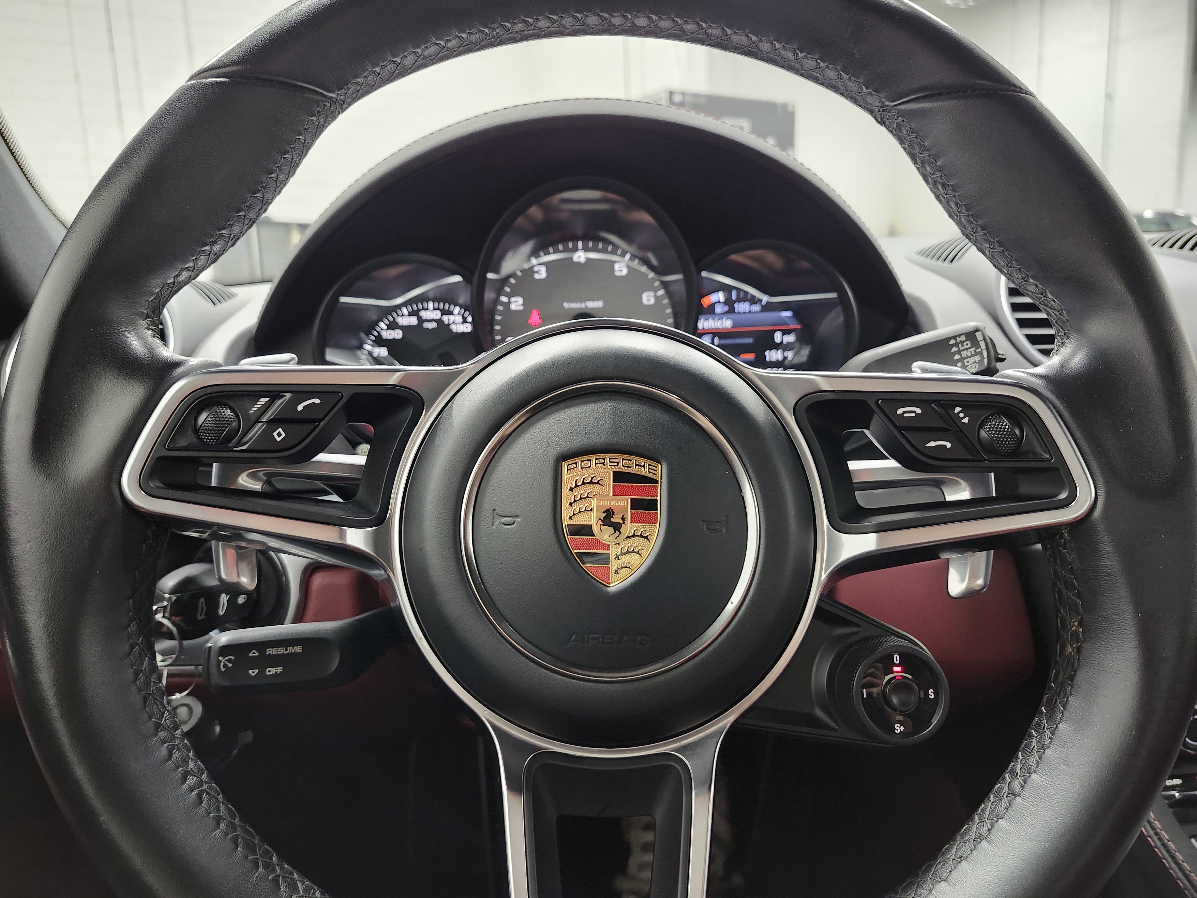 Used 2017 Porsche 718 Cayman S RWD image 26