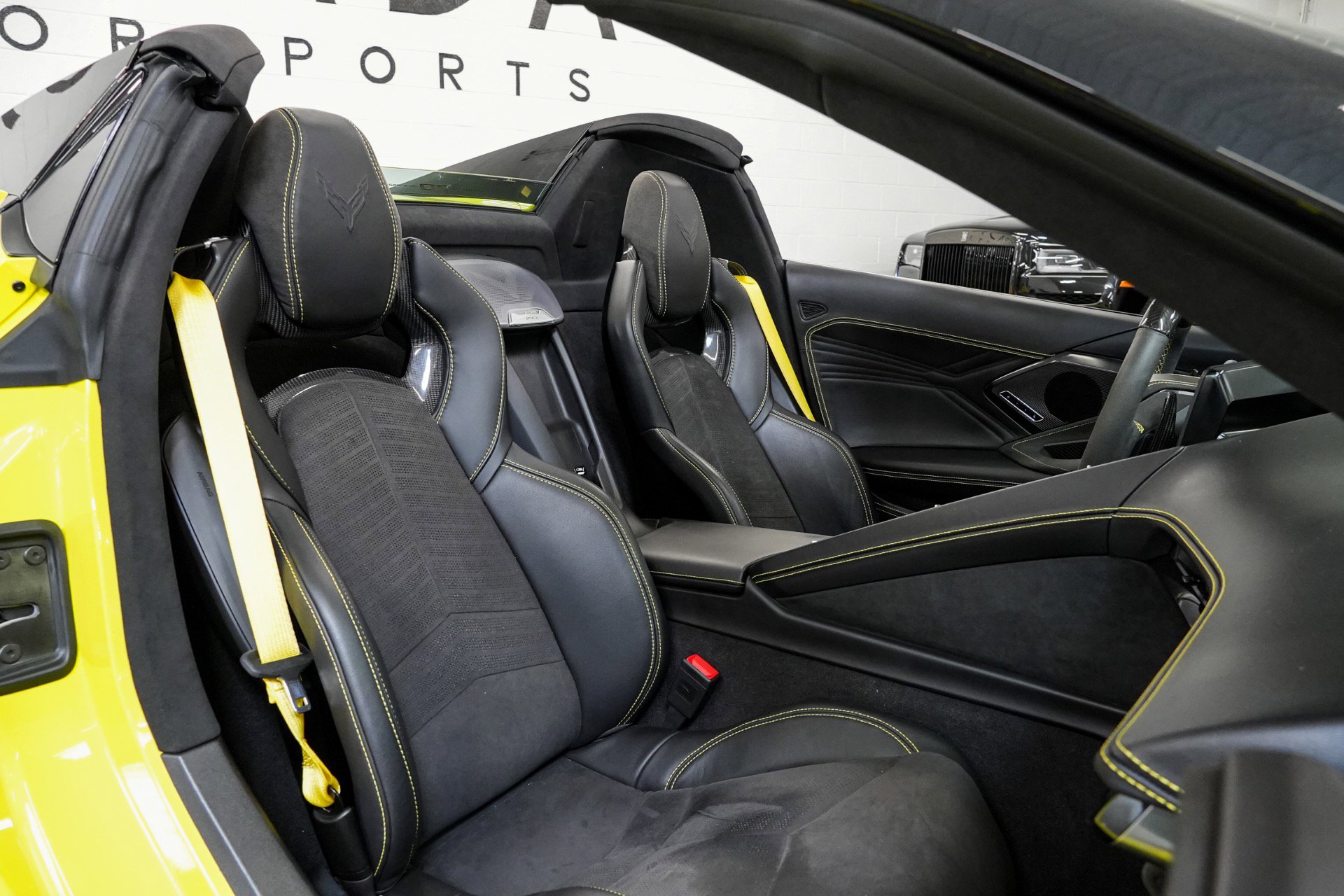 Used 2023 Chevrolet Corvette Z06 w/ Stealth Interior Trim Package RWD image 22