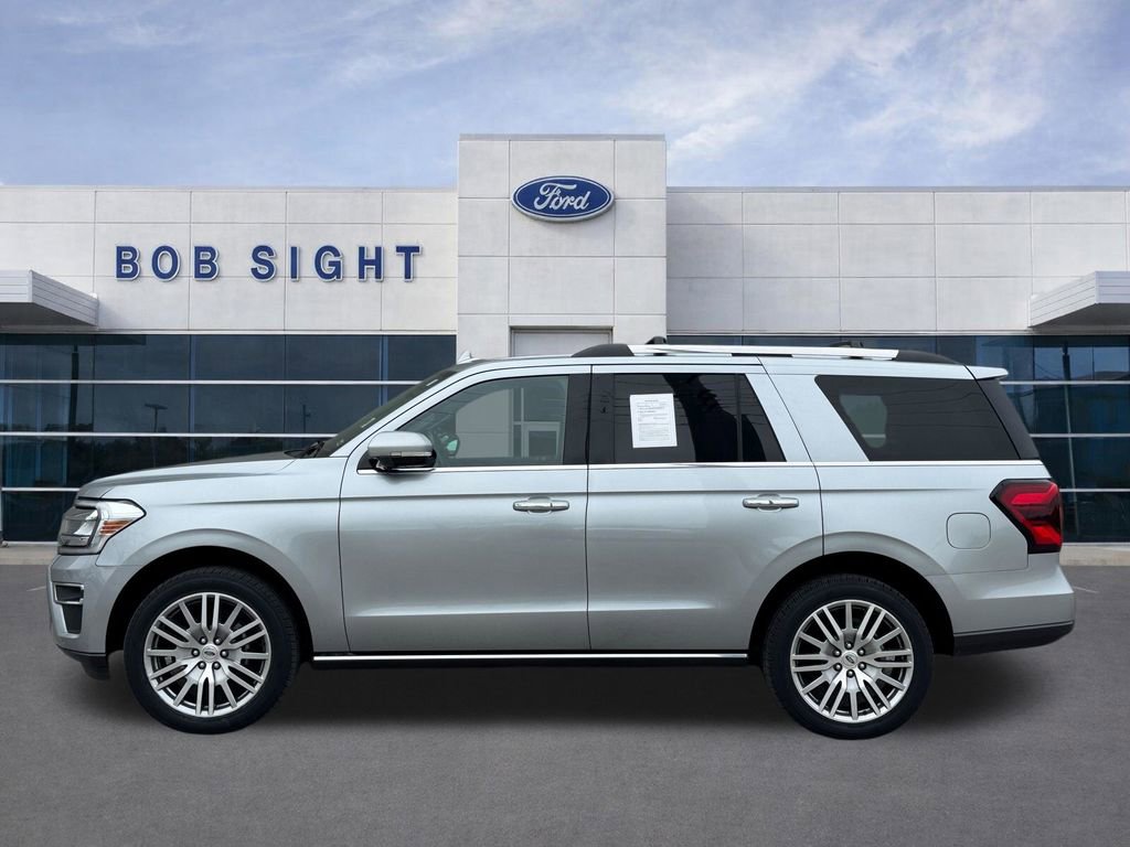 Used 2024 Ford Expedition Limited image 40