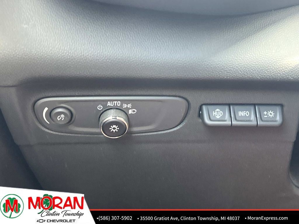 Used 2023 Buick Envision Avenir AWD/4WD image 27