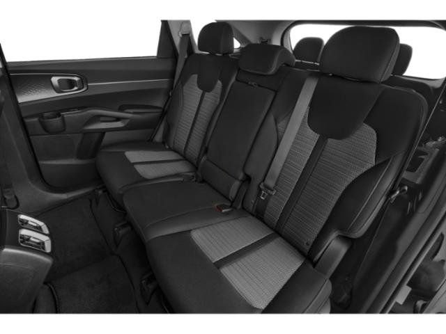 Used 2022 Kia Sorento LX FWD image 16