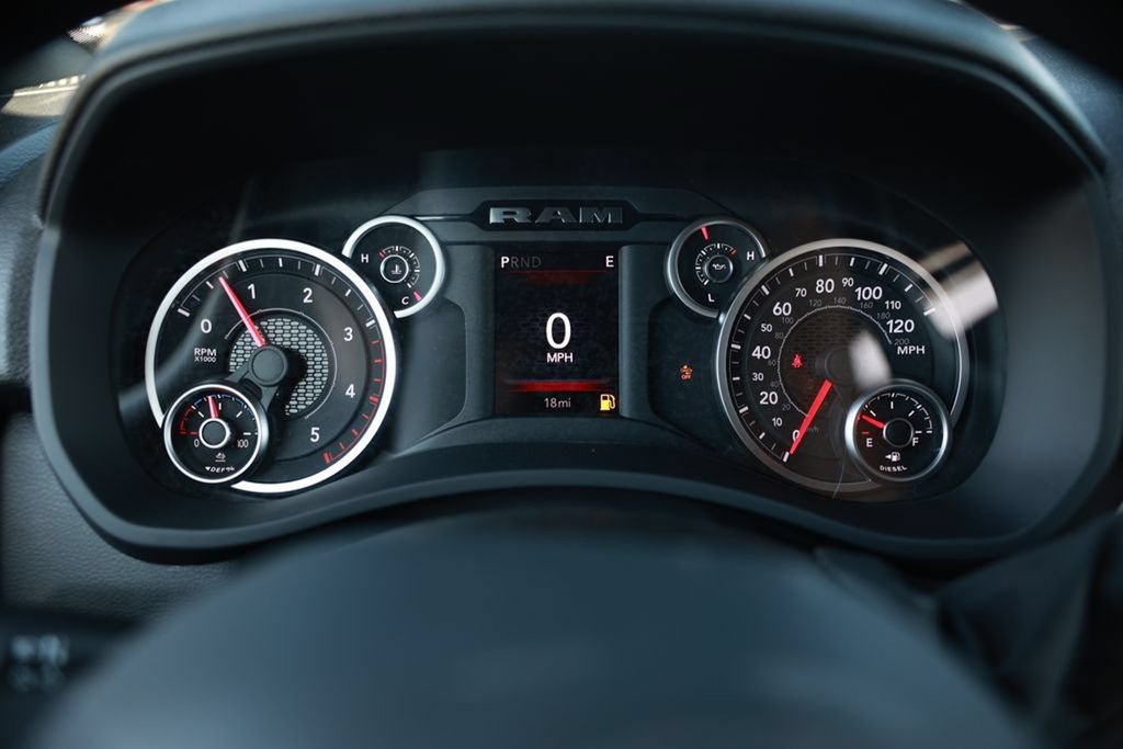 New 2026 RAM 3500 Tradesman AWD/4WD image 18