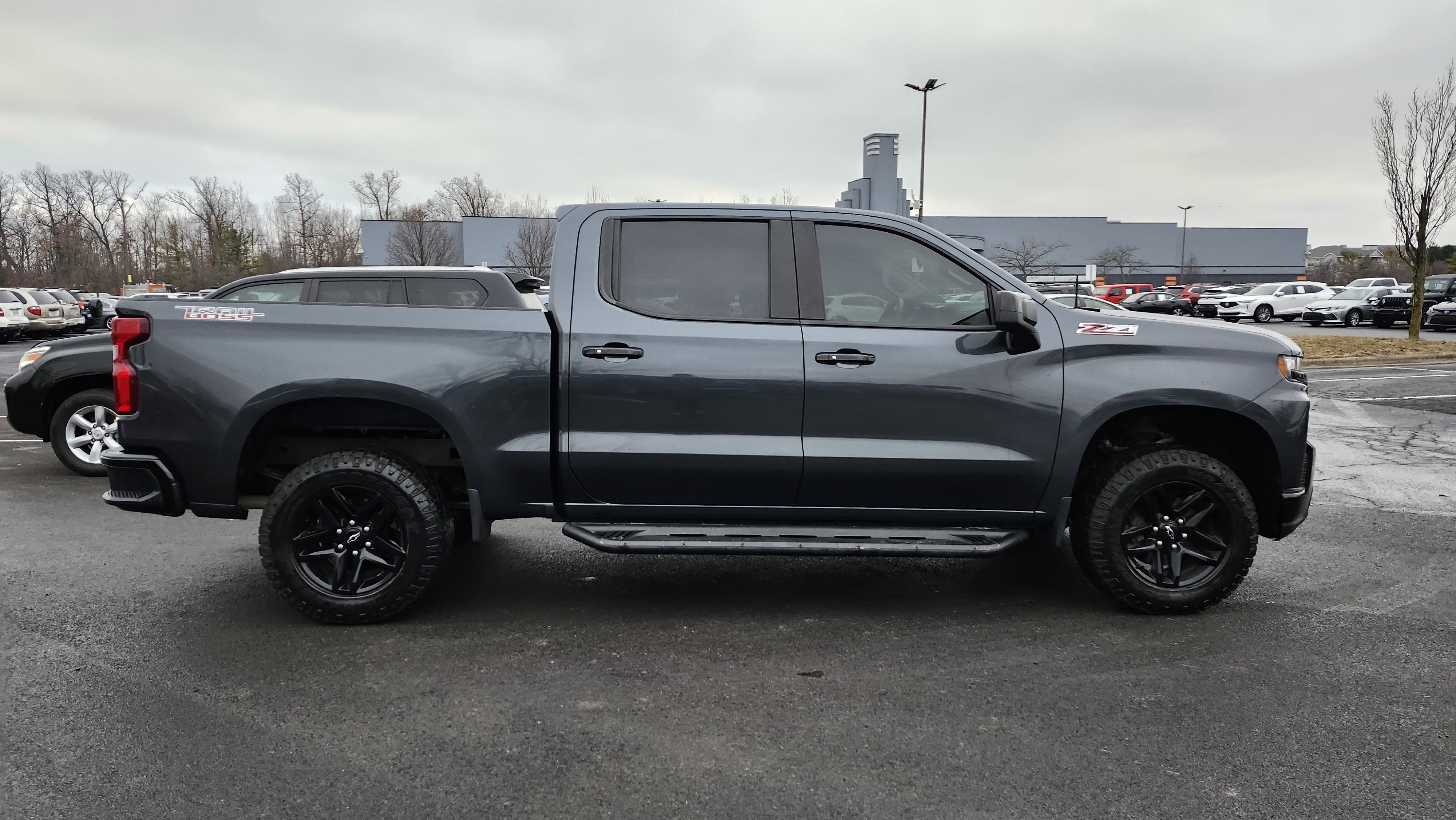 Used 2019 Chevrolet Silverado 1500 LT Trail Boss image 19