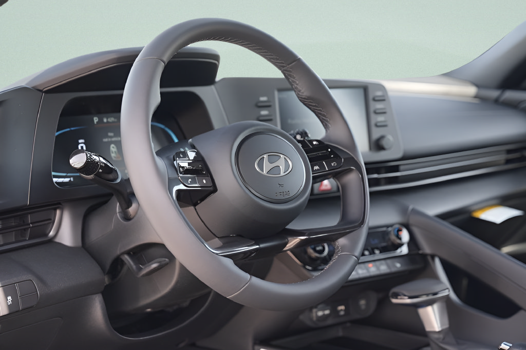 New 2026 Hyundai Elantra SEL Sport FWD image 21