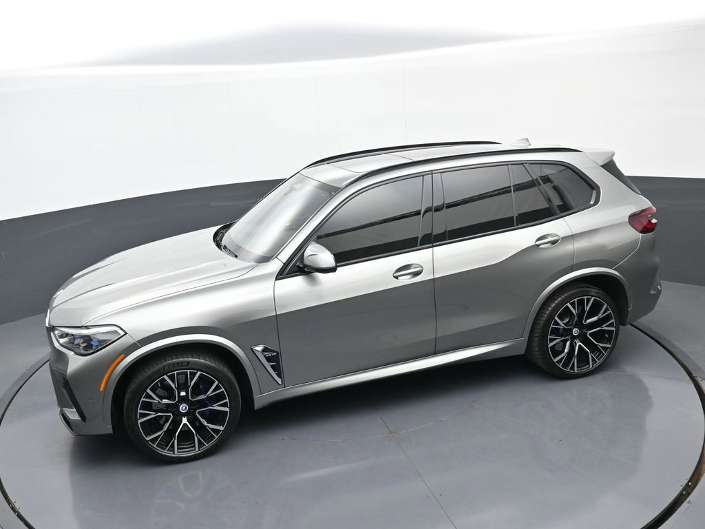 Used 2022 BMW X5 M w/ Executive Package image 34