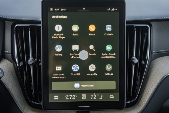 New 2026 Volvo XC60 B5 Ultra w/ Protection Package Premier image 22