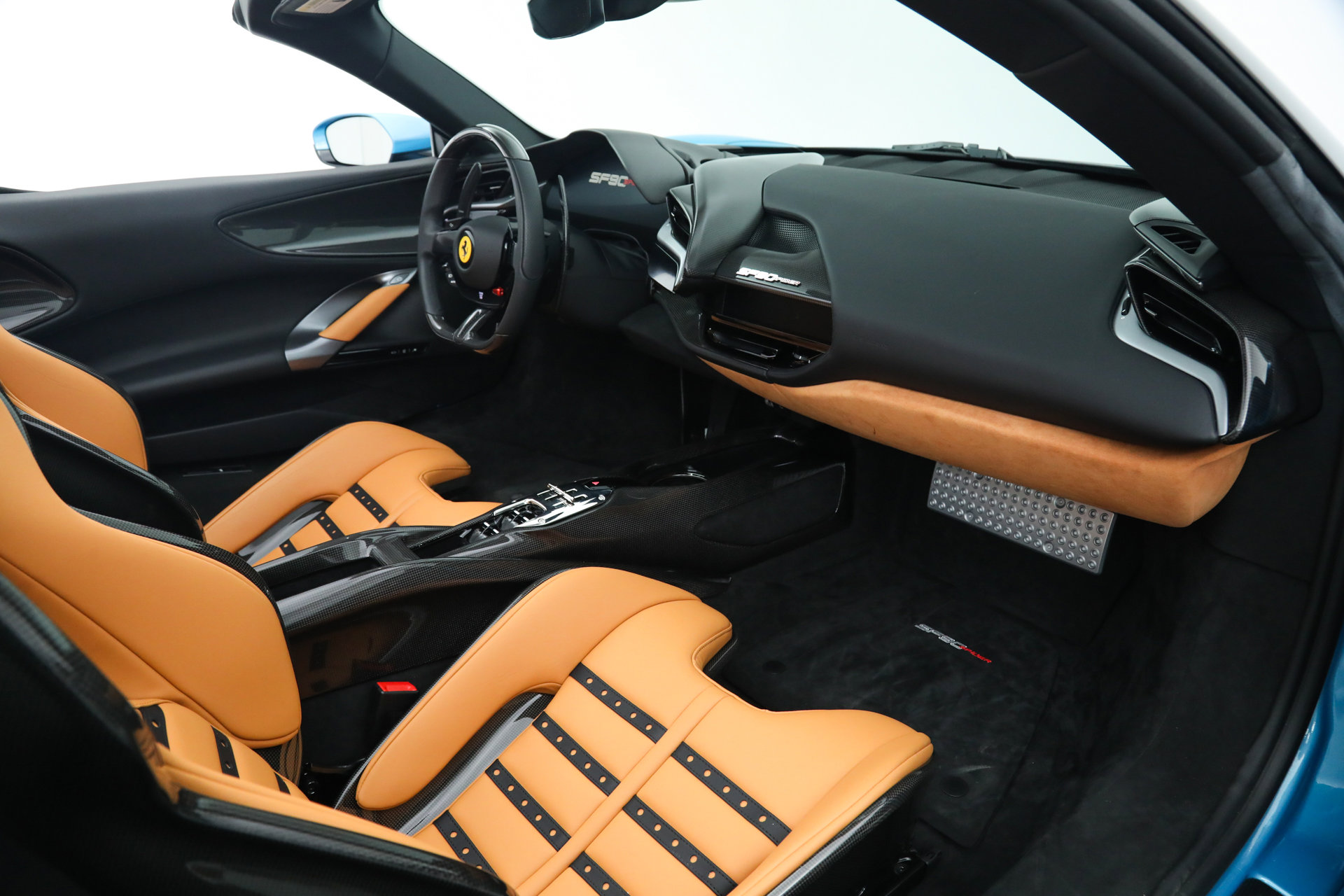 Certified 2024 Ferrari SF90 Spider AWD/4WD image 39