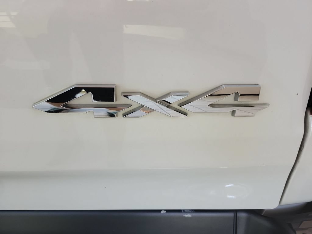 Used 2023 RAM 1500 Laramie AWD/4WD image 13