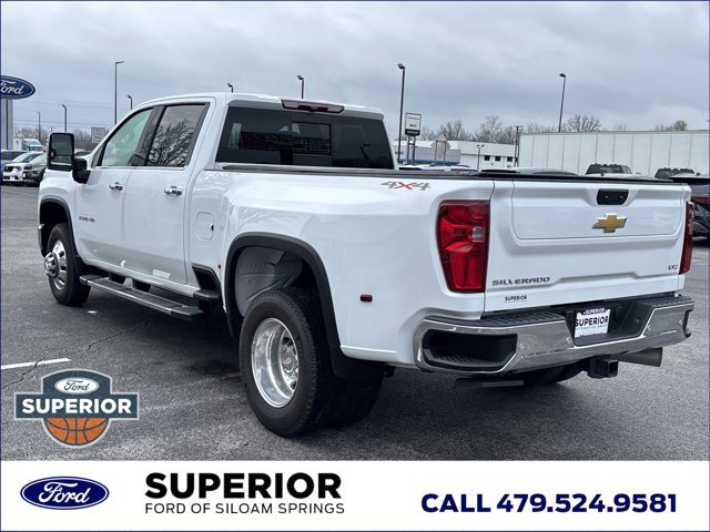 Used 2025 Chevrolet Silverado 3500 LTZ w/ LTZ Plus Package image 11