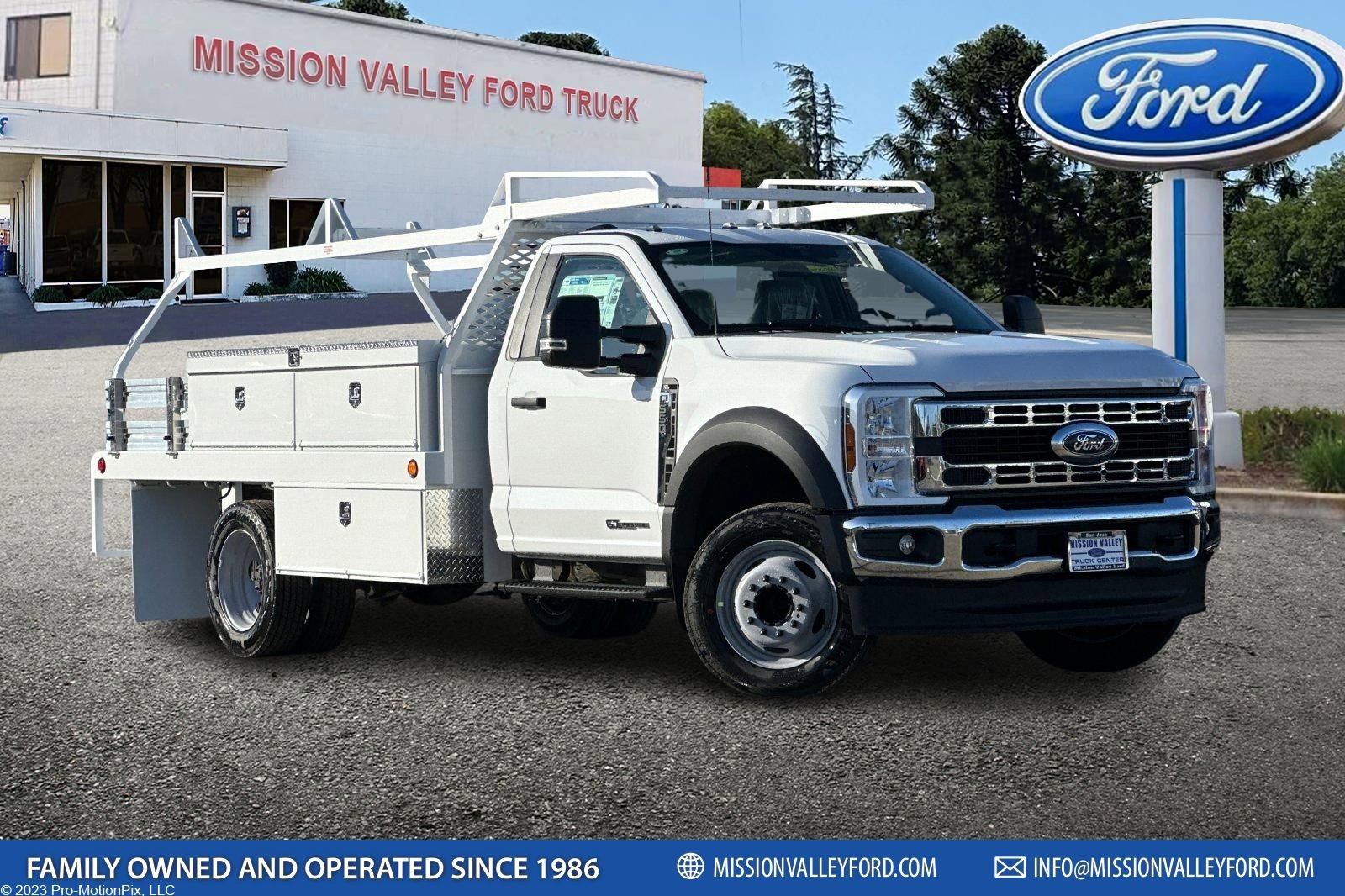 New 2026 Ford F550 2WD Regular Cab Super Duty video 1