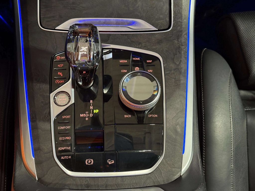 Used 2019 BMW X5 xDrive40i w/ Premium Package AWD/4WD image 13