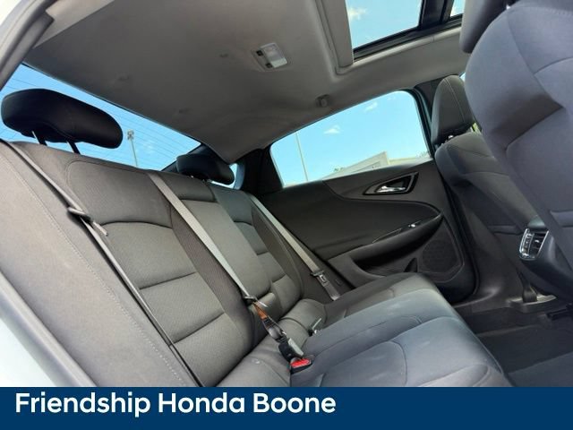 Used 2022 Chevrolet Malibu LT FWD image 24