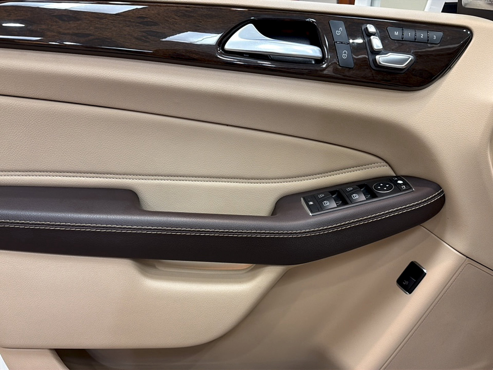 Used 2018 Mercedes-Benz GLE 350 image 8
