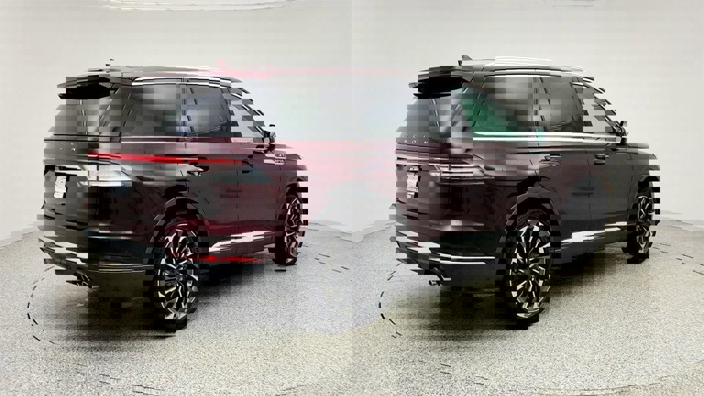 Used 2020 Lincoln Aviator Reserve w/ Equipment Group 202A AWD/4WD image 5