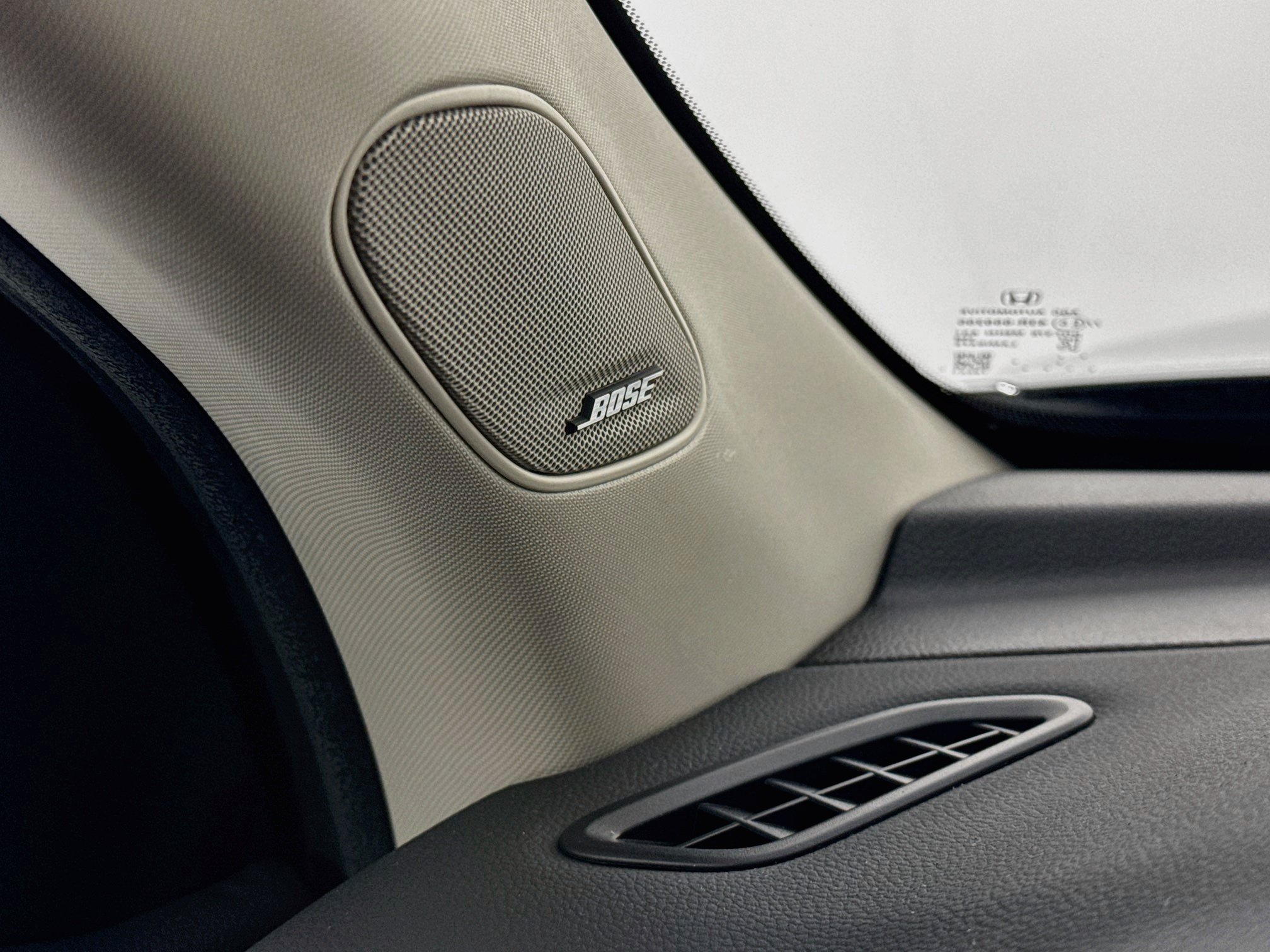 Certified 2024 Honda Pilot Touring image 19