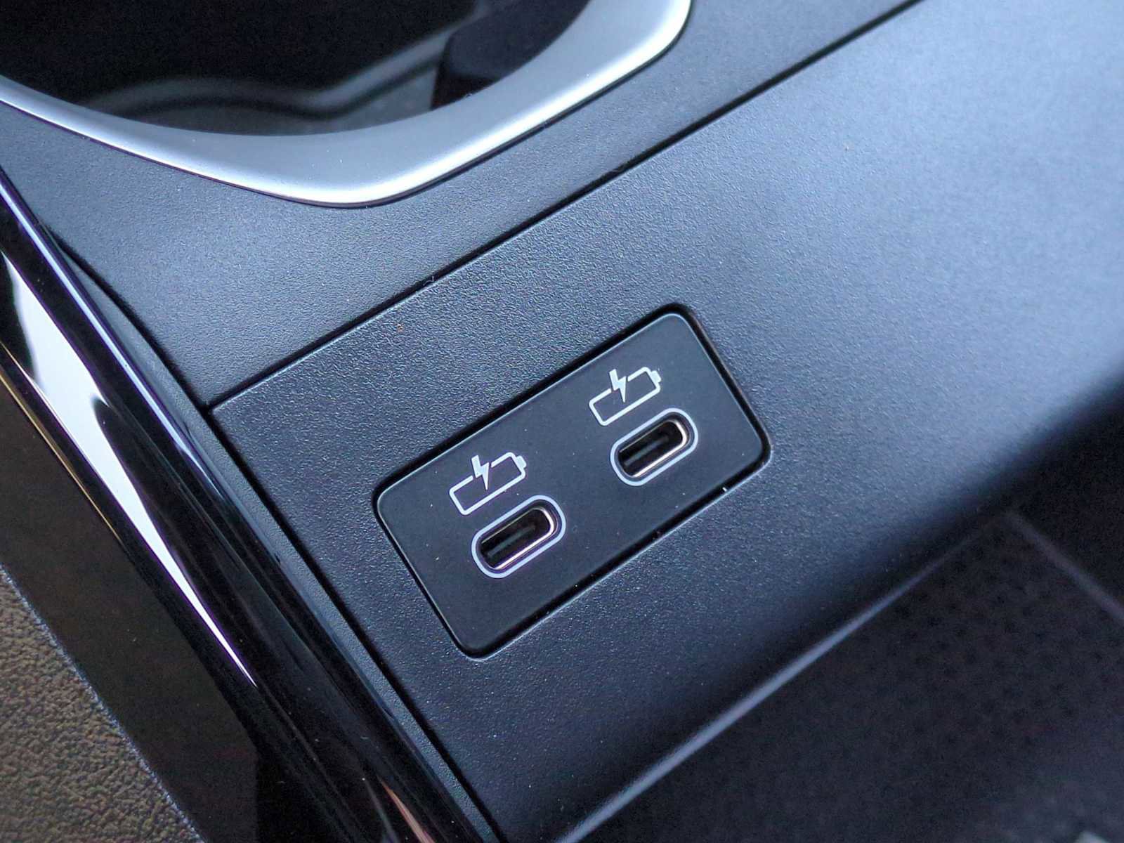 Used 2025 BMW X2 xDrive28i w/ Convenience Package image 32