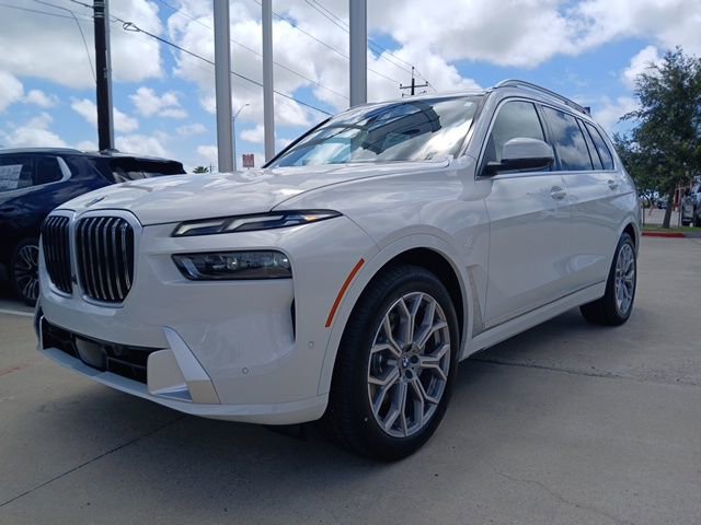 New 2026 BMW X7 xDrive40i image 3