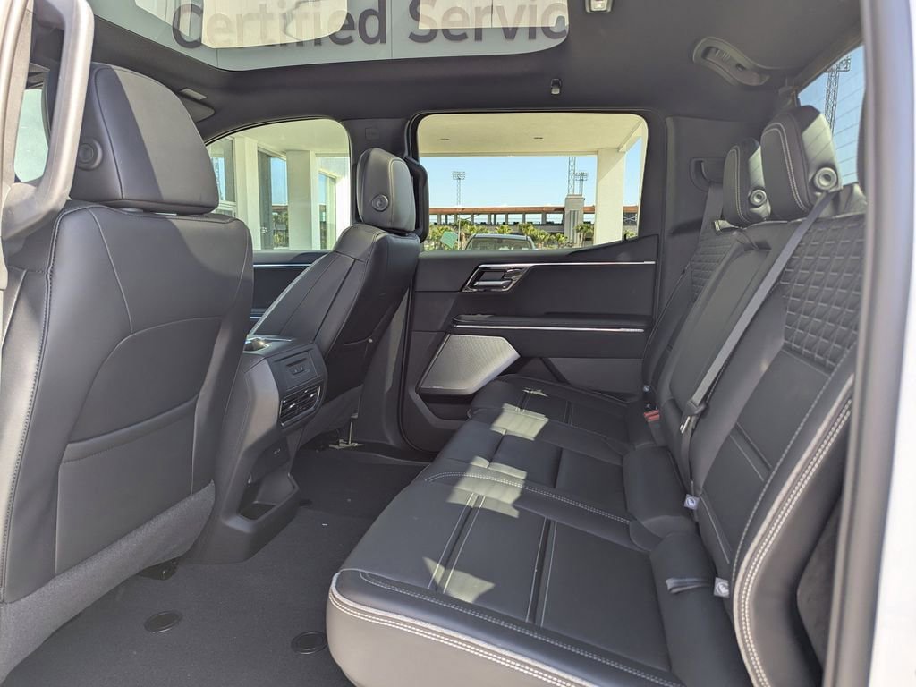 New 2025 GMC Sierra EV Denali AWD/4WD image 14