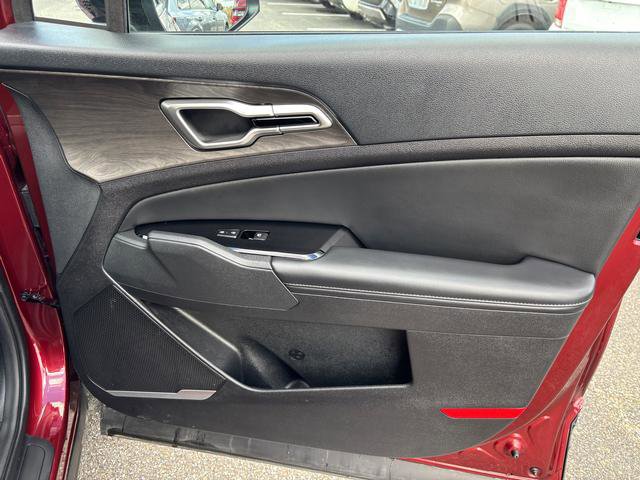 Certified 2023 Kia Sportage X-Line w/ X-Line Premium Package image 18