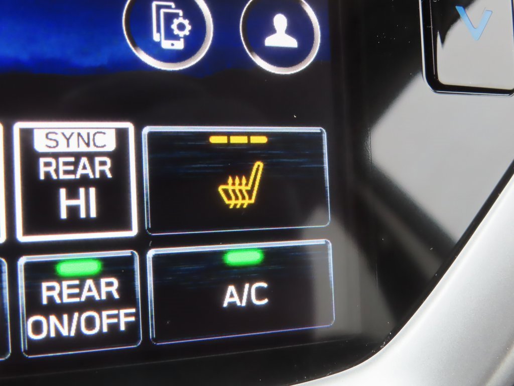 Used 2024 Subaru Ascent Premium w/ Convenience Package image 7