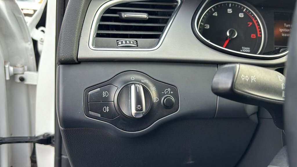 Used 2015 Audi A4 Premium Plus w/ Technology Package image 15