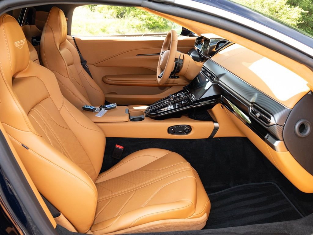 New 2026 Aston Martin V8 Vantage Convertible image 48