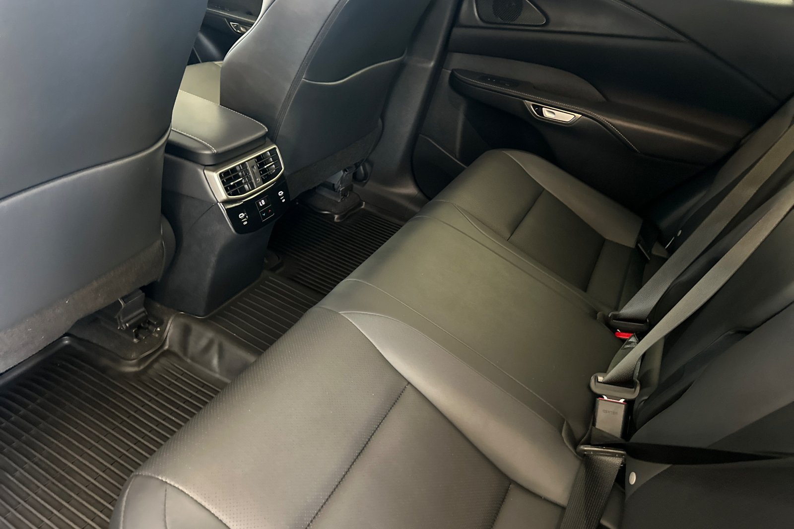 Certified 2024 Lexus RX 350 Premium w/ Convenience Package FWD image 29