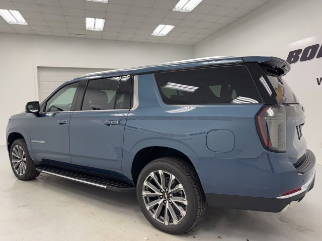 New 2026 Chevrolet Suburban High Country w/ Sun And Tow Package image 7