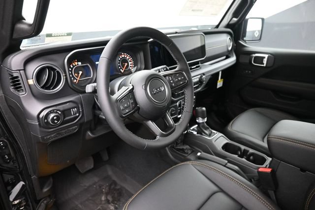 New 2026 Jeep Gladiator Sport AWD/4WD image 5