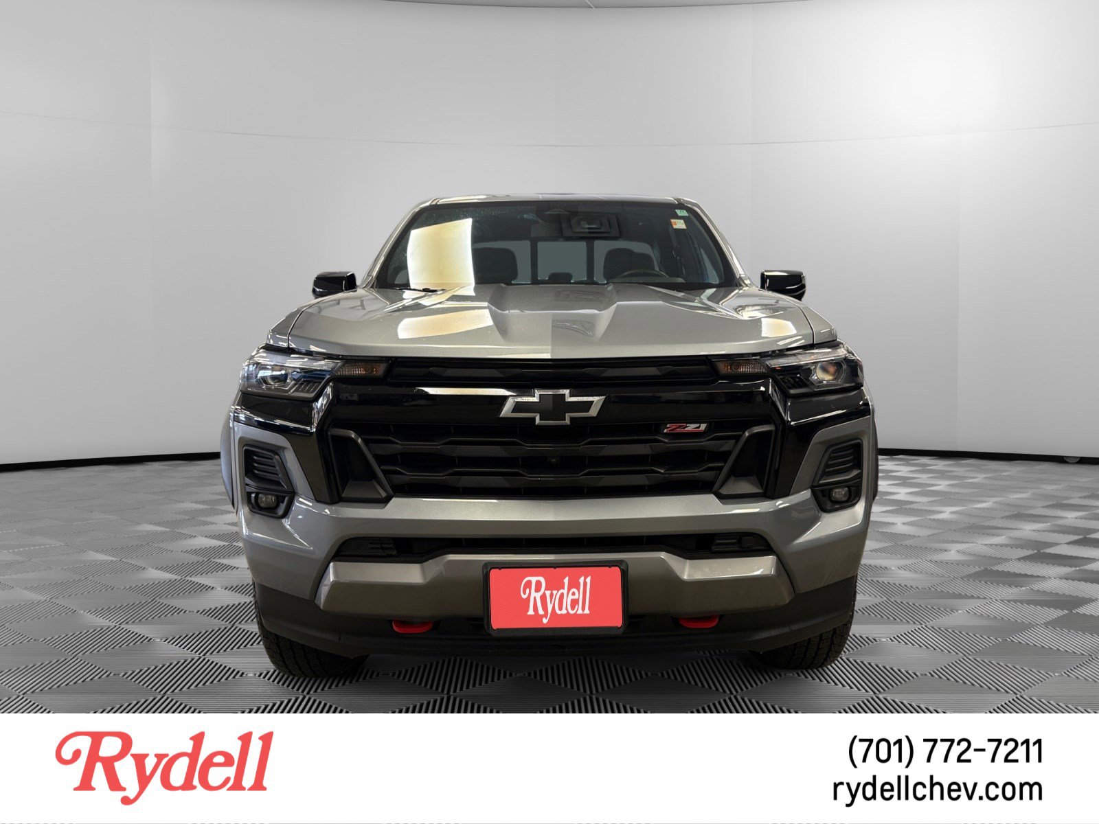 Used 2023 Chevrolet Colorado Z71 w/ Z71 Convenience Package 2 image 8