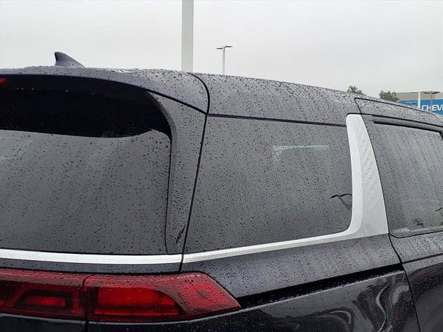Certified 2024 Kia Carnival LX image 26