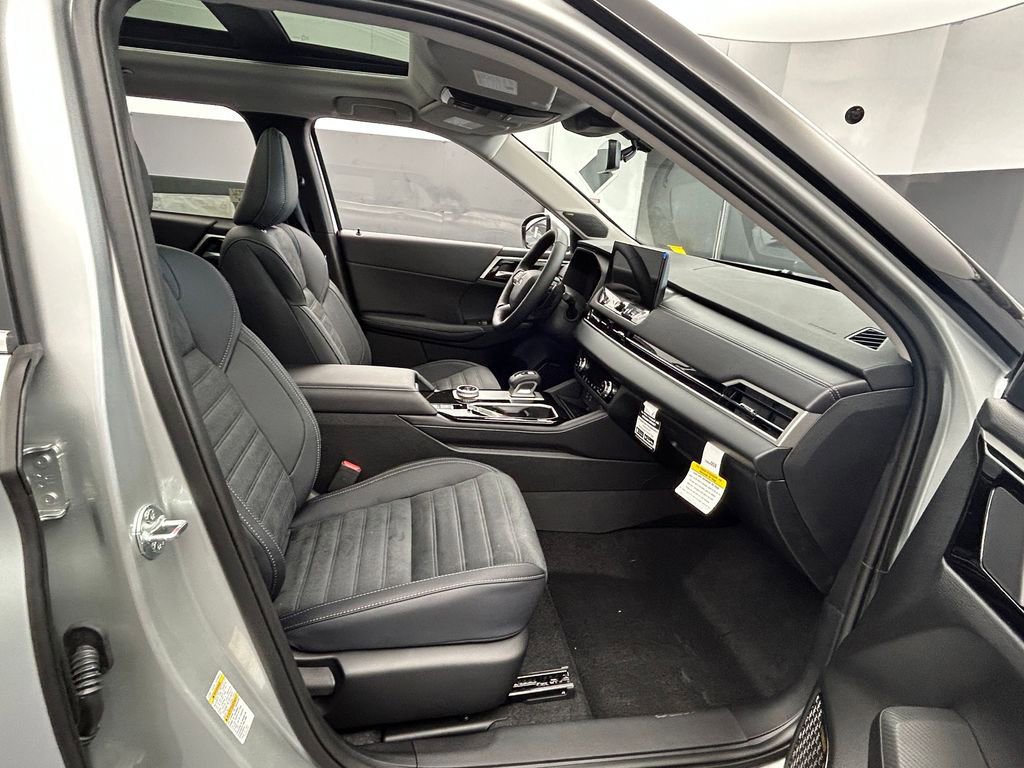 New 2026 Mitsubishi Outlander SE FWD image 35