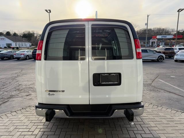 Used 2024 Chevrolet Express 2500 w/ Driver Convenience Package image 8
