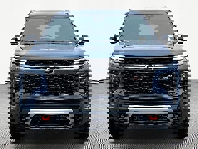 New 2026 Chevrolet Traverse Z71 w/ Driver Confidence Package image 2