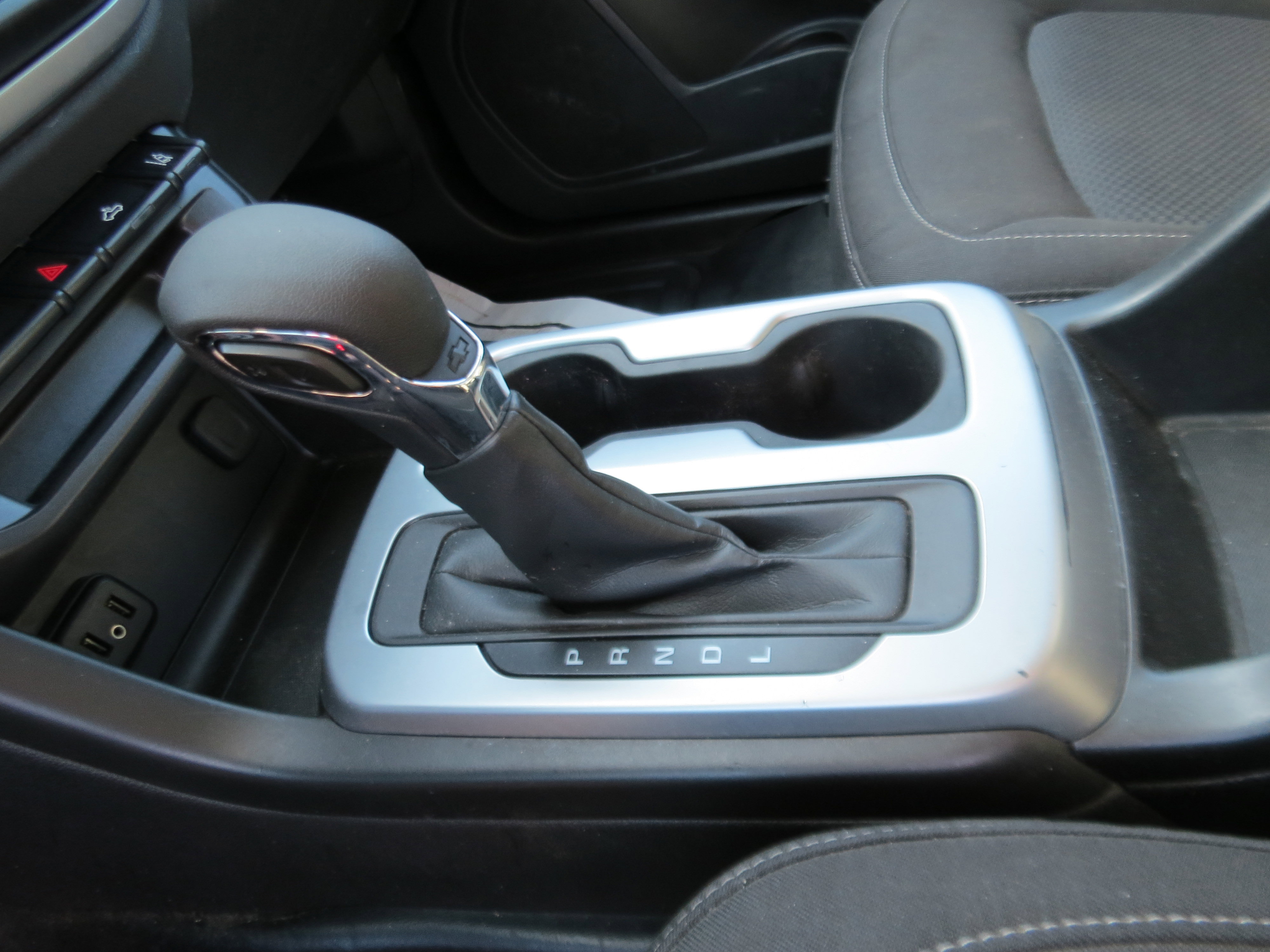 Used 2022 Chevrolet Colorado LT w/ Fleet Safety Package RWD image 13