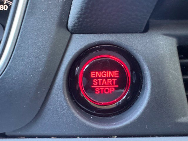 Used 2025 Honda Pilot Touring image 35