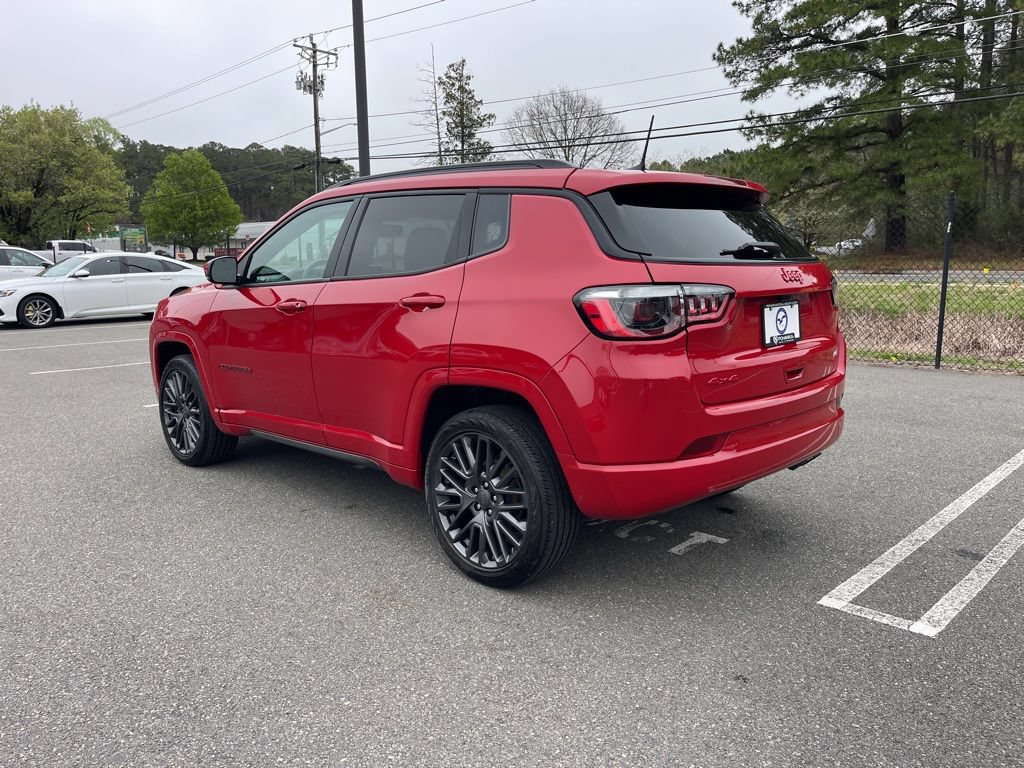 Certified 2022 Jeep Compass Limited AWD/4WD image 7