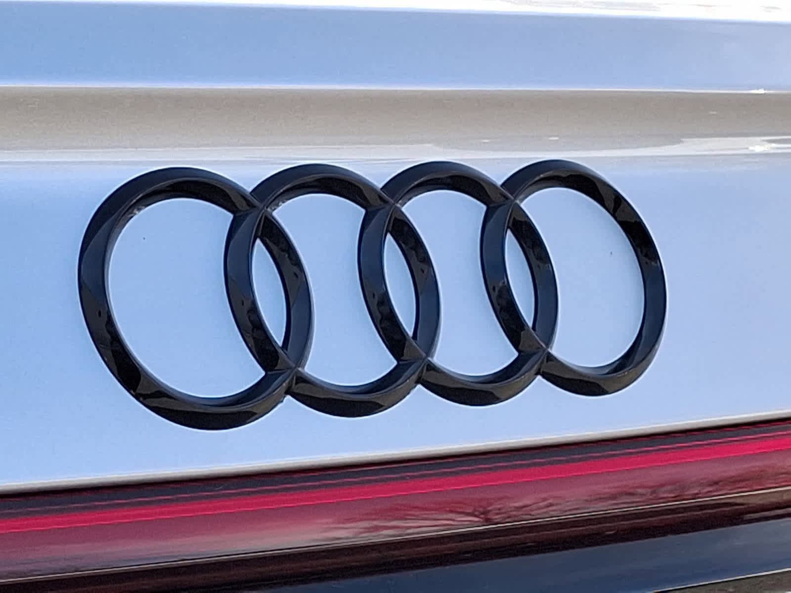 New 2025 Audi S8 image 19