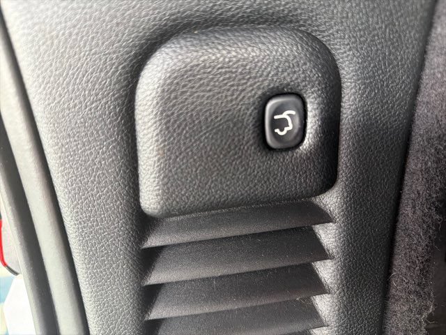 Used 2016 Dodge Durango Citadel w/ Technology Group RWD image 12