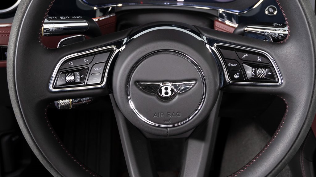 Used 2023 Bentley Continental GT V8 image 14