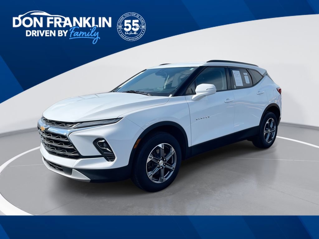 Used 2024 Chevrolet Blazer LT FWD image 1