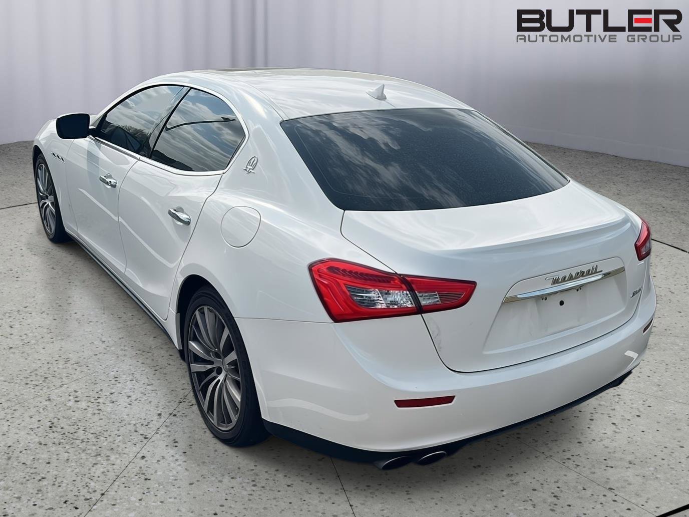 Used 2015 Maserati Ghibli image 10