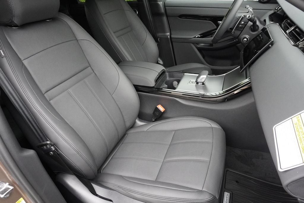 New 2026 Land Rover Range Rover Evoque S AWD/4WD image 24