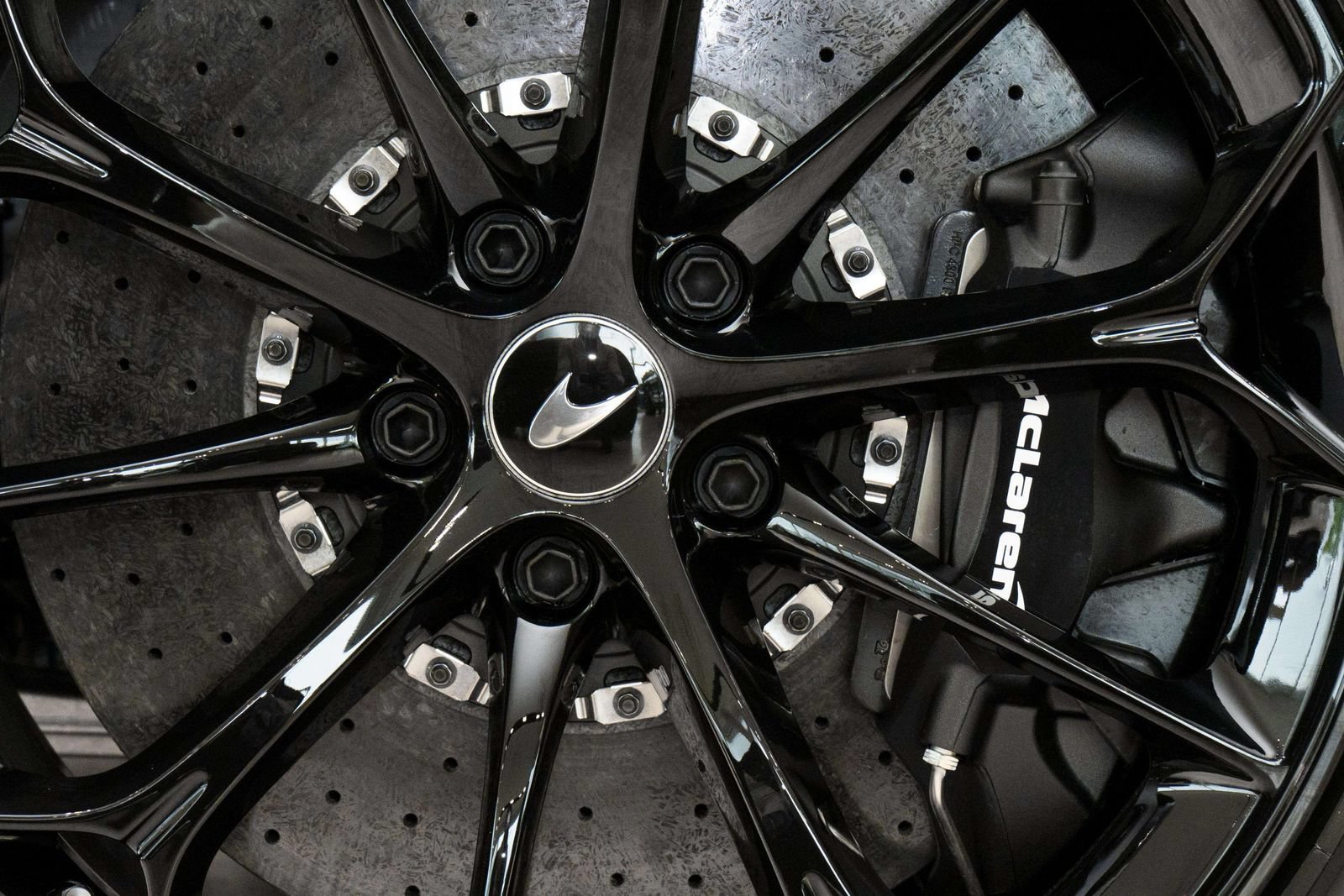 New 2026 McLaren Artura Spider RWD image 15